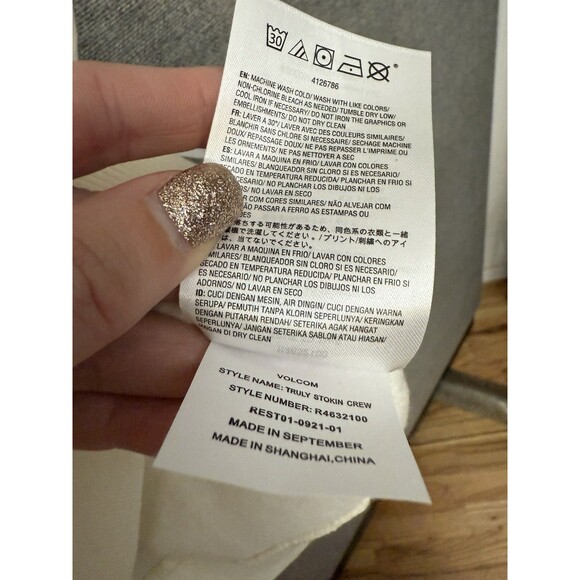 NWT Girls L large 10/12 Volcom crewneck sweatshirt cream Retail $30 - Picture 7 of 7